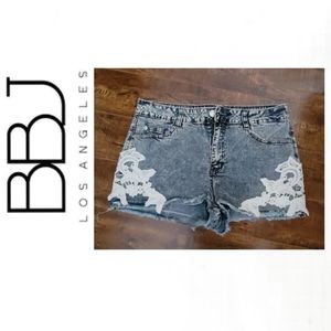 Women Boom Boom Denim Shorts Lacy Size  13 - 14